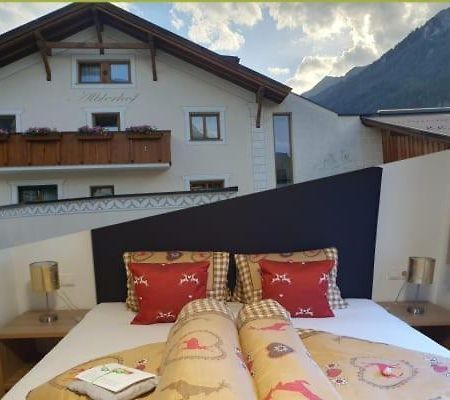 Alblerhof Apartment Pfunds Bagian luar foto